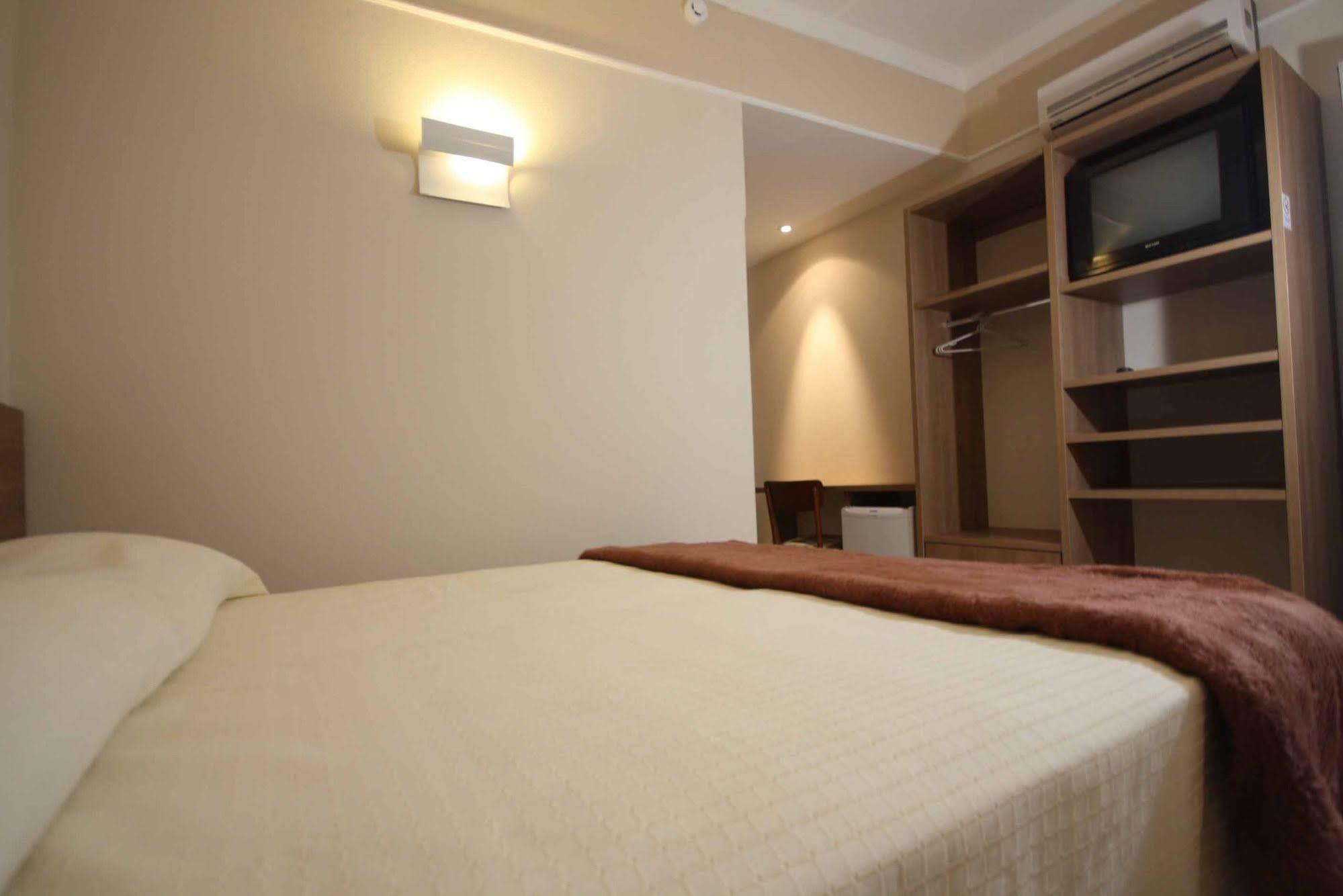 Agua Viva Hotel Olímpia エクステリア 写真